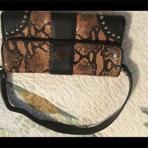 Harley Davidson leather clutch￼